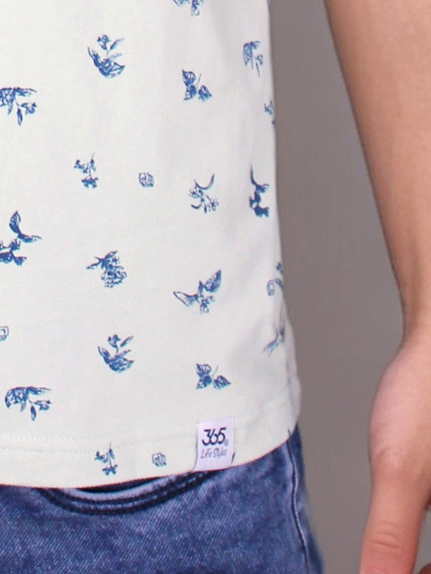Elegance Self Design White Polo Tees