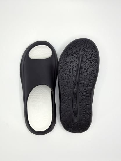 Modern Minimalist Slide for Men | Black