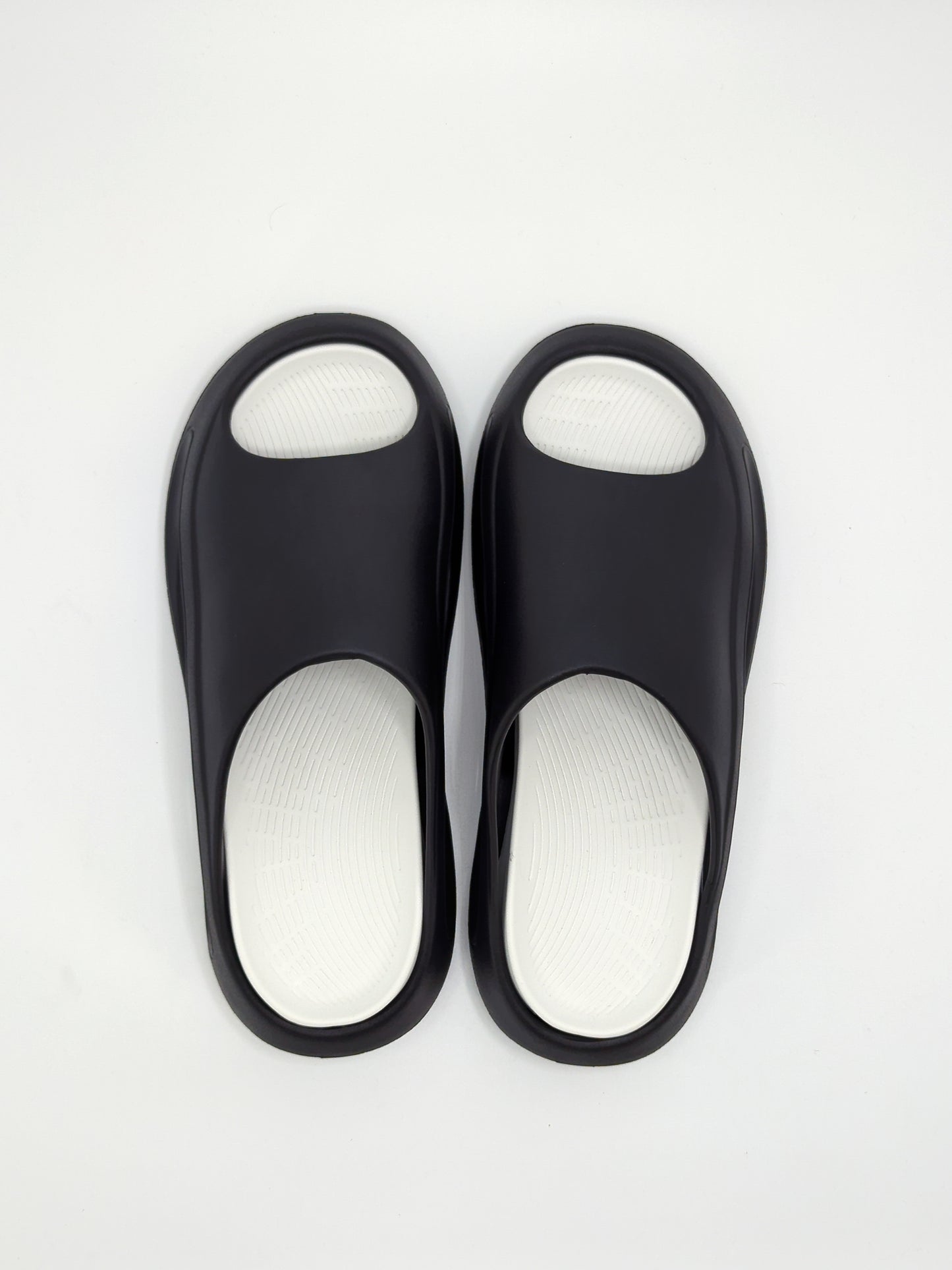 Modern Minimalist Slide for Men | Black